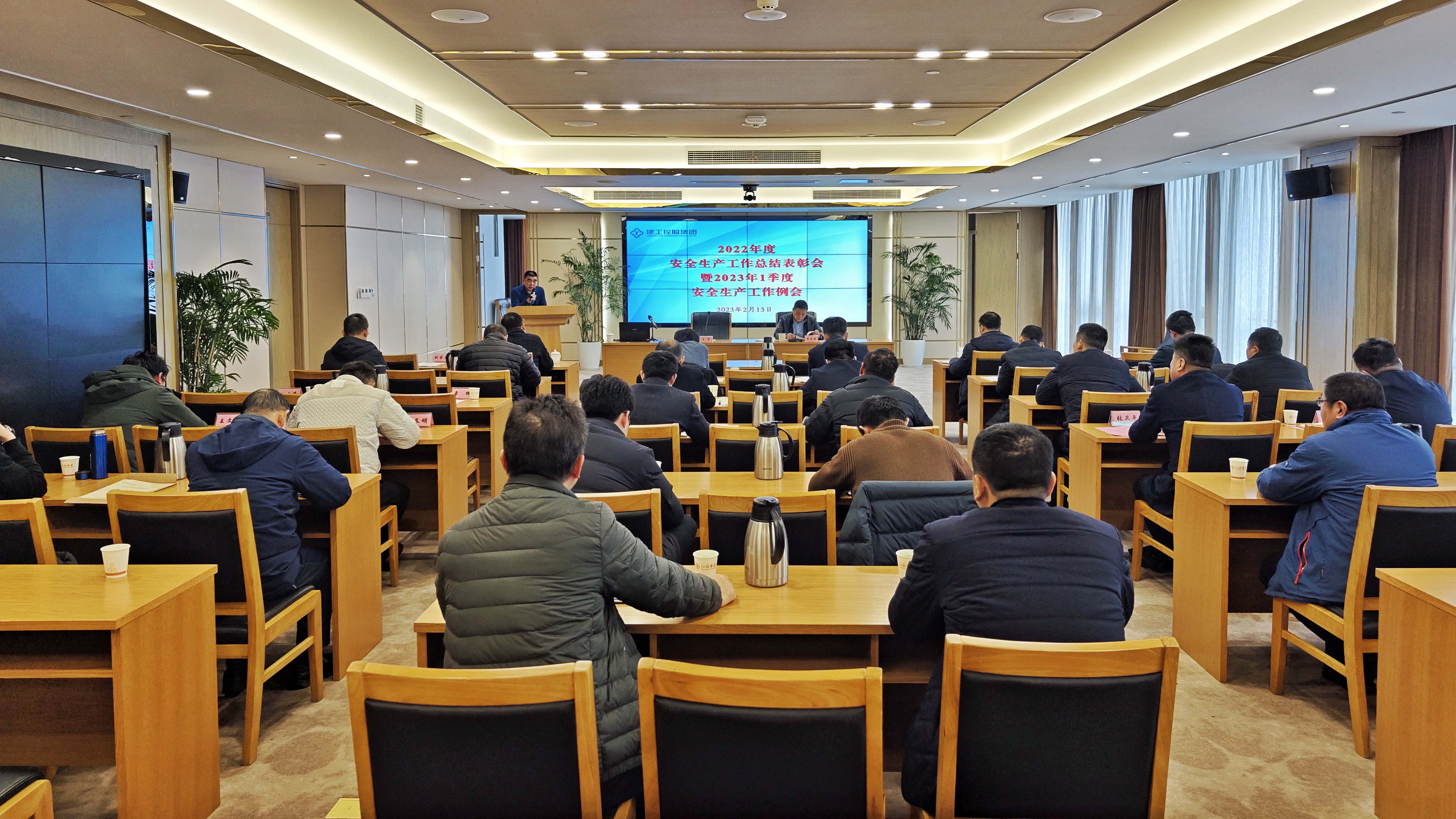 1676358032916488.jpg 4dfd8d33748e5d80b0484b85a650302.jpg